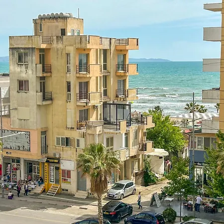 1 Bedroom 1033 *